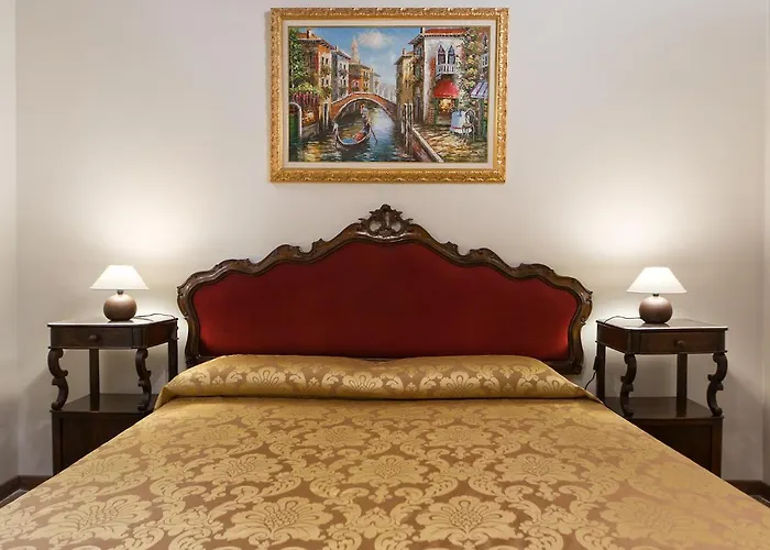 At 2 Minutes From San Marco Square